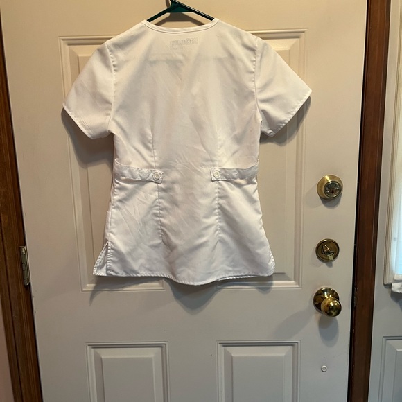 Grey’s Anatomy by Barco White XS Riley Mock wrap V-Neck Scrubs Top. Pockets. - Picture 3 of 5